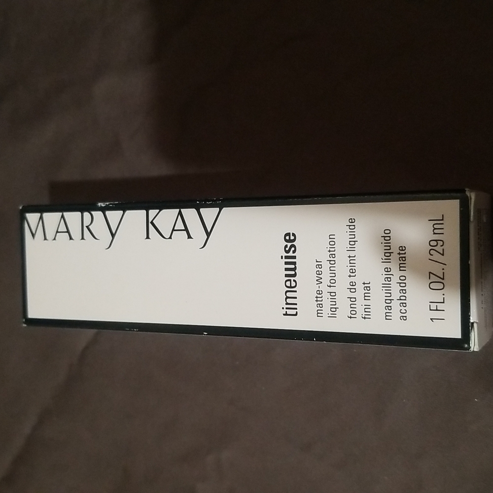Mary kay liquid foundation